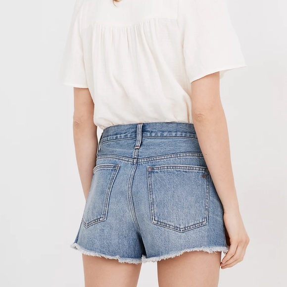 Madewell Relaxed Denim Short - Picture 3 of 8